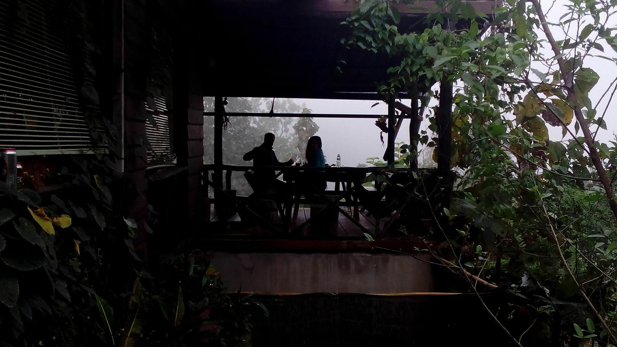 The Local Story Resort Ban Mon Talaeng Ngoại thất bức ảnh